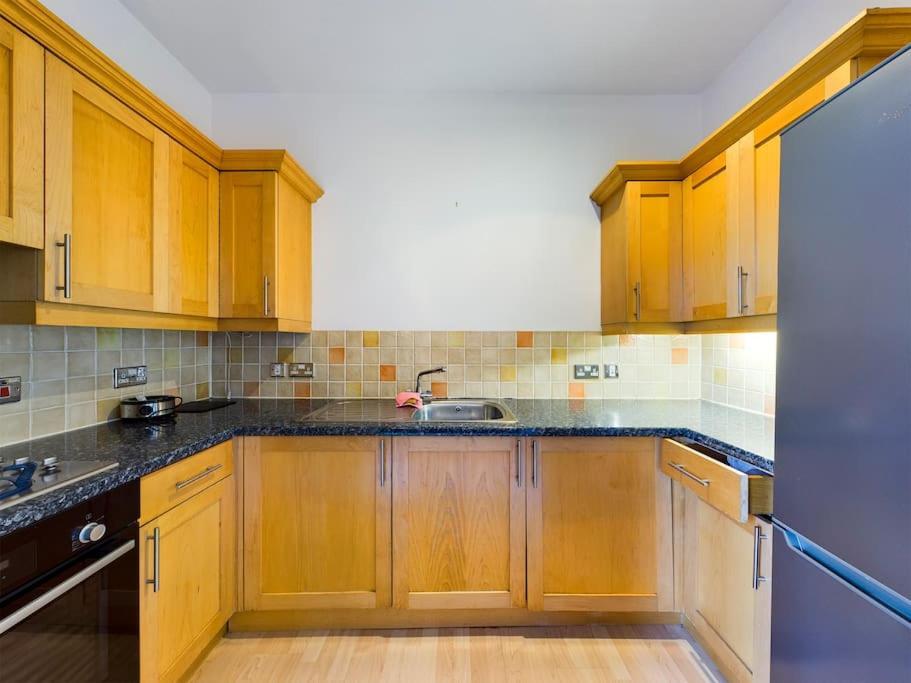 Luxury Apartment Cheltenham Esterno foto